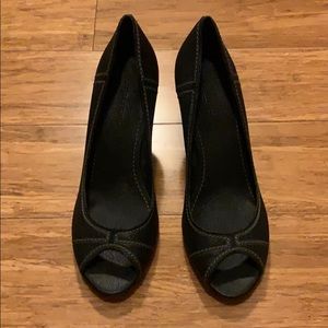 Banana Republic heels